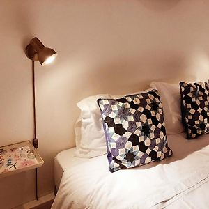 Standard Zimmer mit Kingsize-Bett